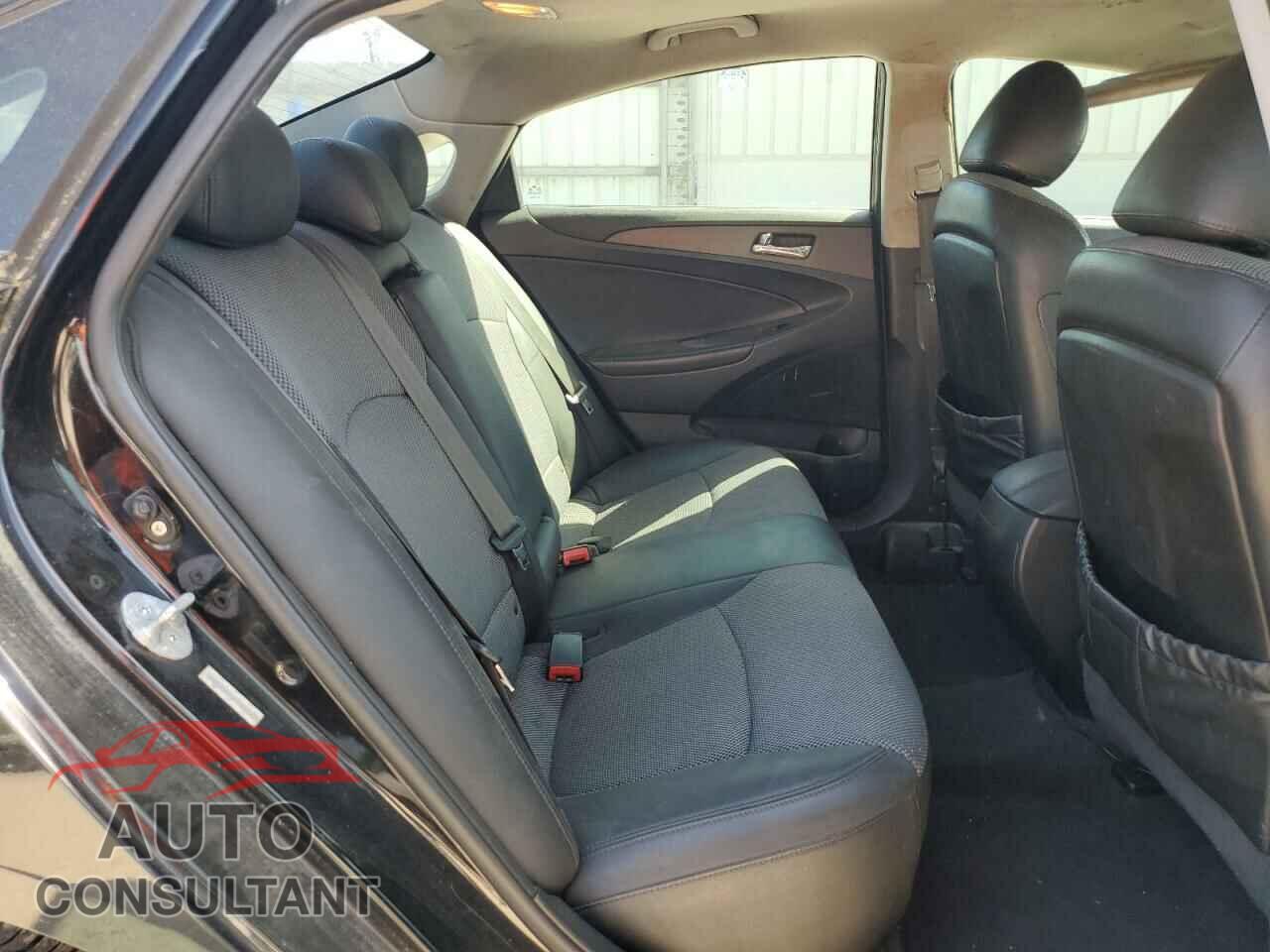 HYUNDAI SONATA 2011 - 5NPEC4AC2BH032676