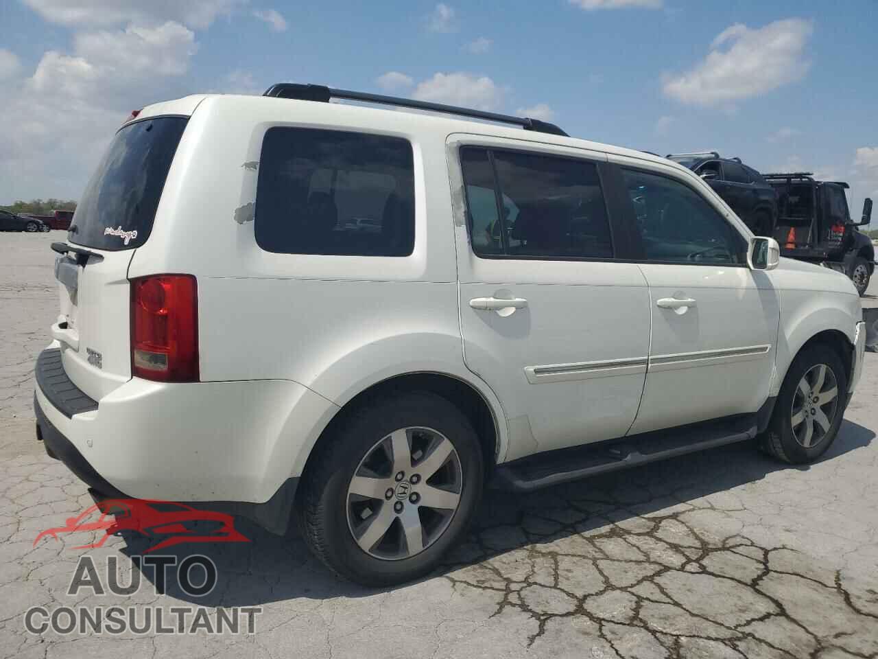 HONDA PILOT 2013 - 5FNYF4H99DB058790