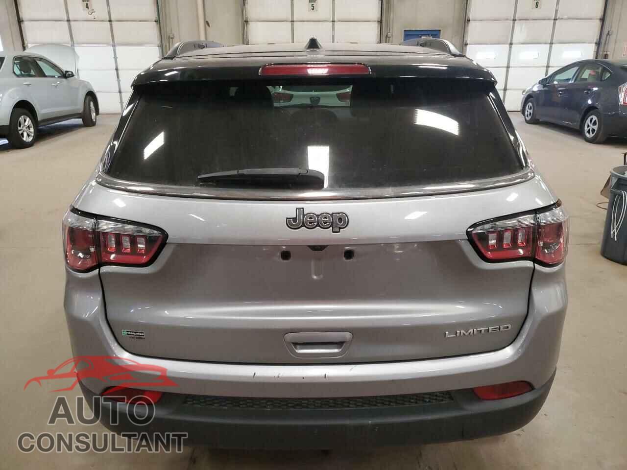 JEEP COMPASS 2020 - 3C4NJCCB4LT194010