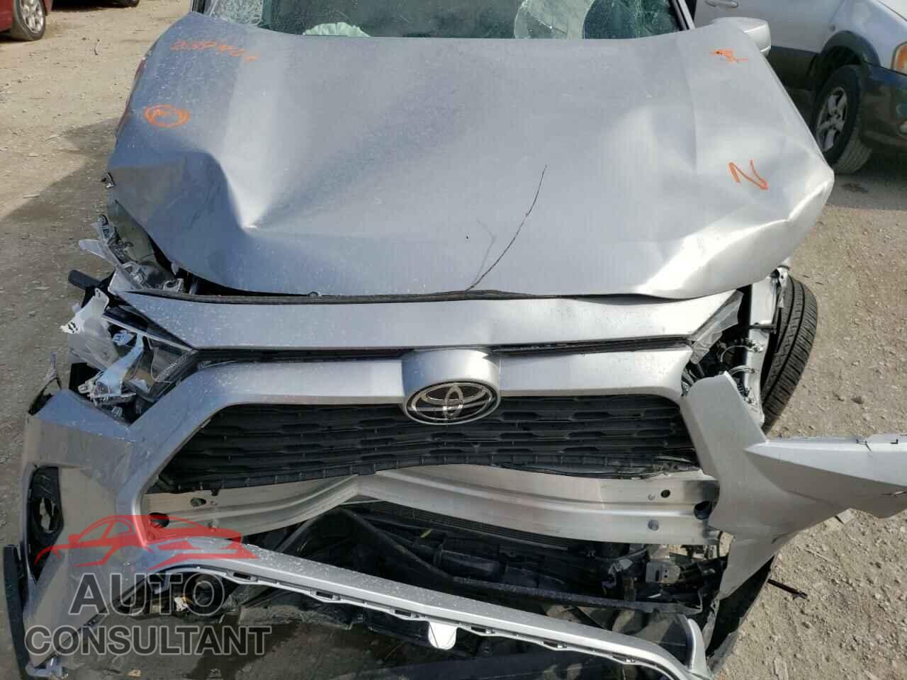TOYOTA RAV4 2021 - 2T3A1RFV8MC237461