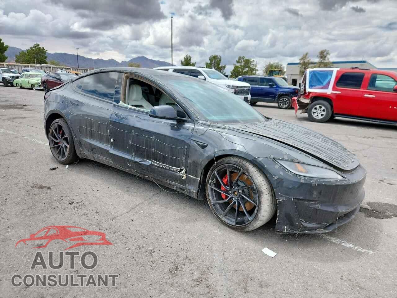 TESLA MODEL 3 2024 - 5YJ3E1ET0RF865296