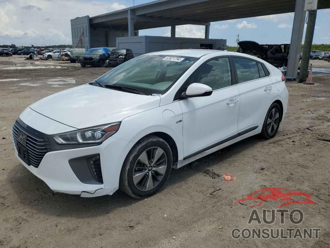 HYUNDAI IONIQ 2019 - KMHC75LD2KU167679