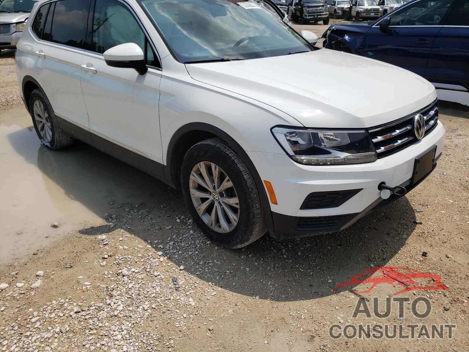 VOLKSWAGEN TIGUAN 2018 - 3VV3B7AX5JM057032