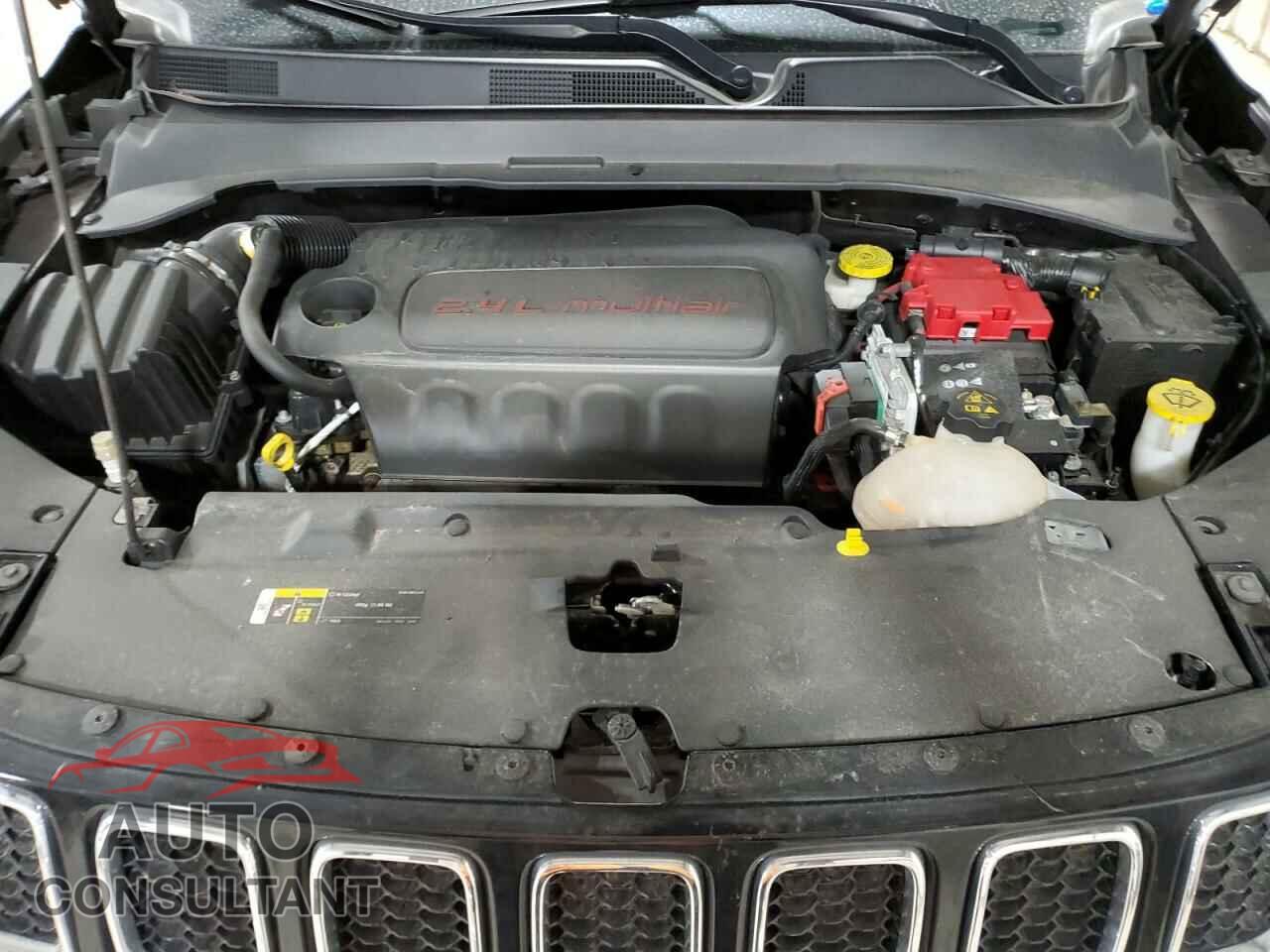 JEEP COMPASS 2020 - 3C4NJDBB9LT240020