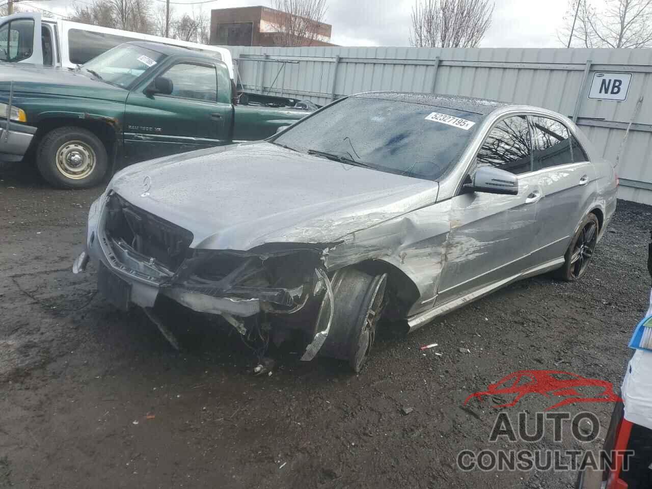 MERCEDES-BENZ E-CLASS 2011 - WDDHF8HB0BA484938