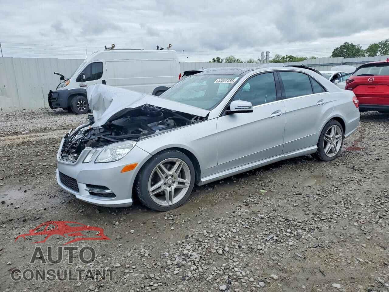 MERCEDES-BENZ E-CLASS 2013 - WDDHF8JB0DA738399