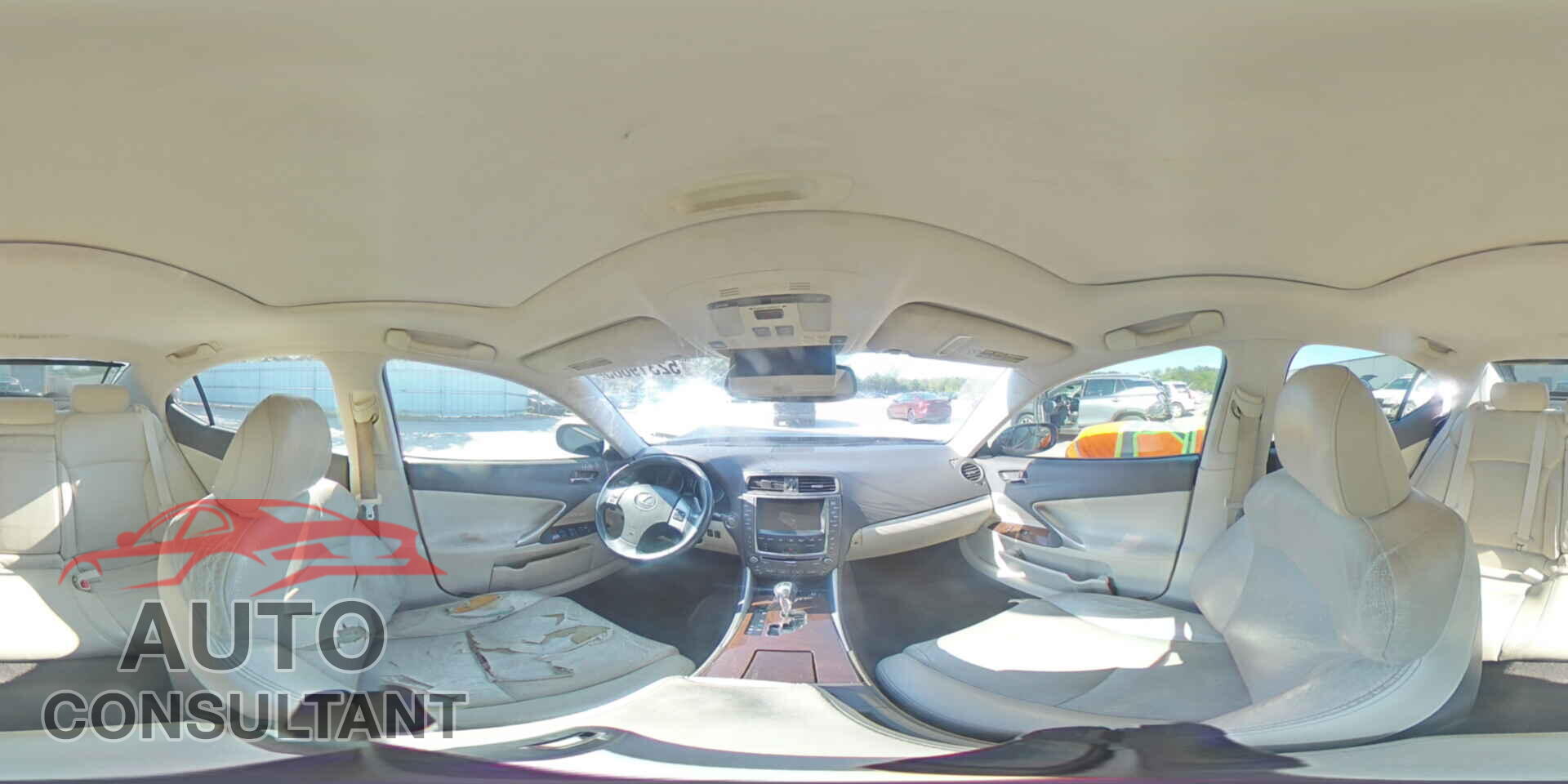 LEXUS IS 2011 - JTHCF5C24B5047624