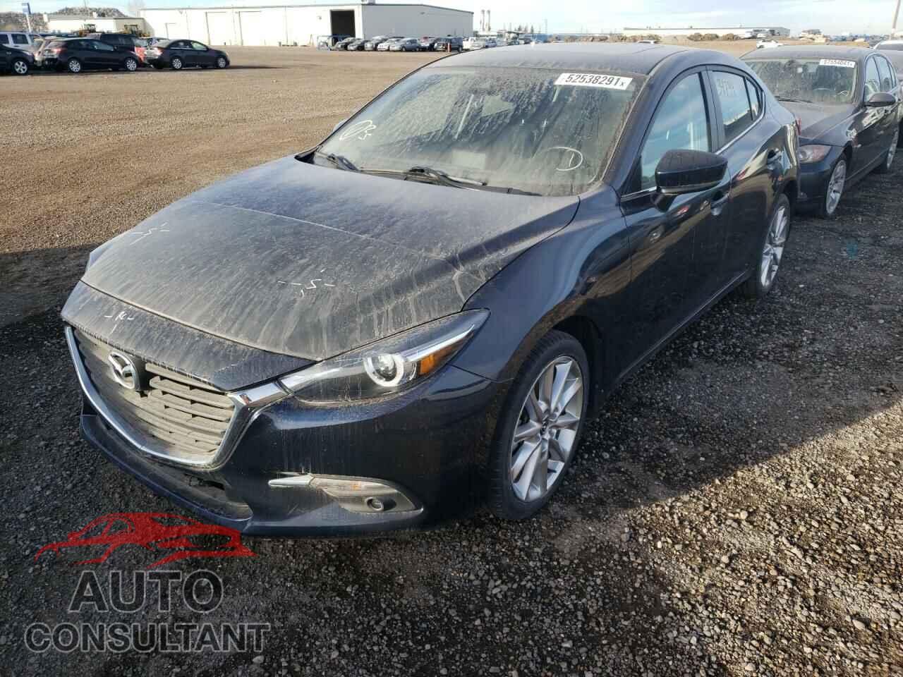 MAZDA 3 2018 - 3MZBN1W34JM206208