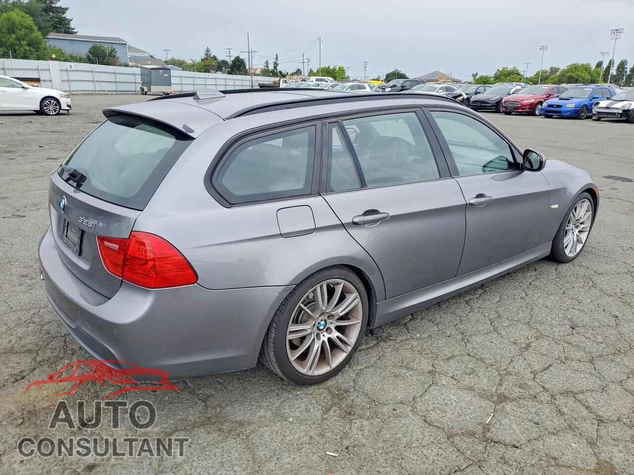 BMW 3 SERIES 2012 - WBAUT9C54CA192412