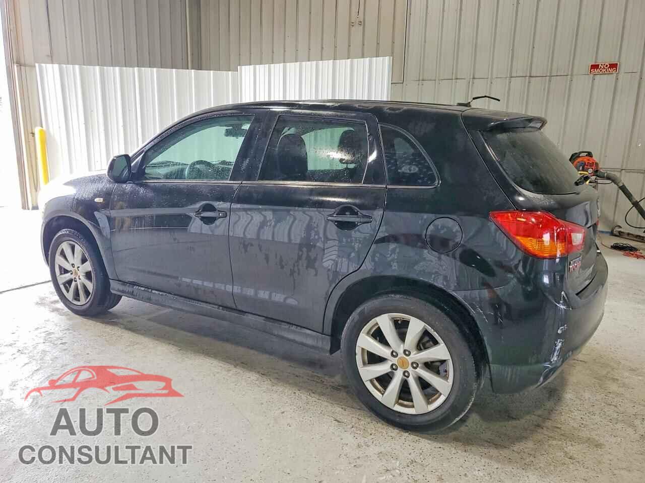 MITSUBISHI OUTLANDER 2015 - 4A4AP4AU2FE004533