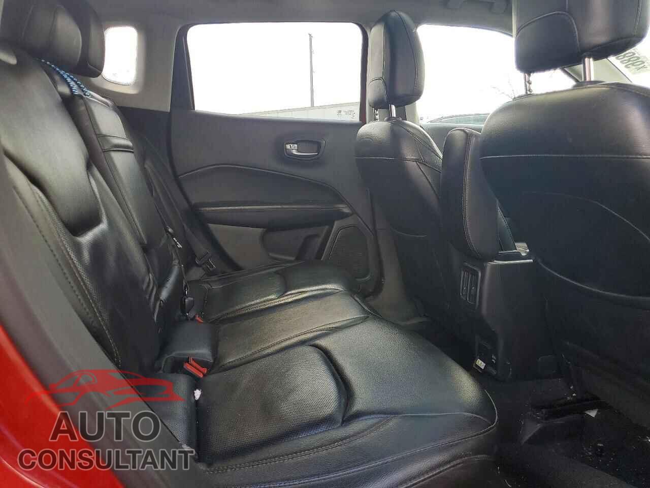 JEEP COMPASS 2018 - 3C4NJDCB1JT367193