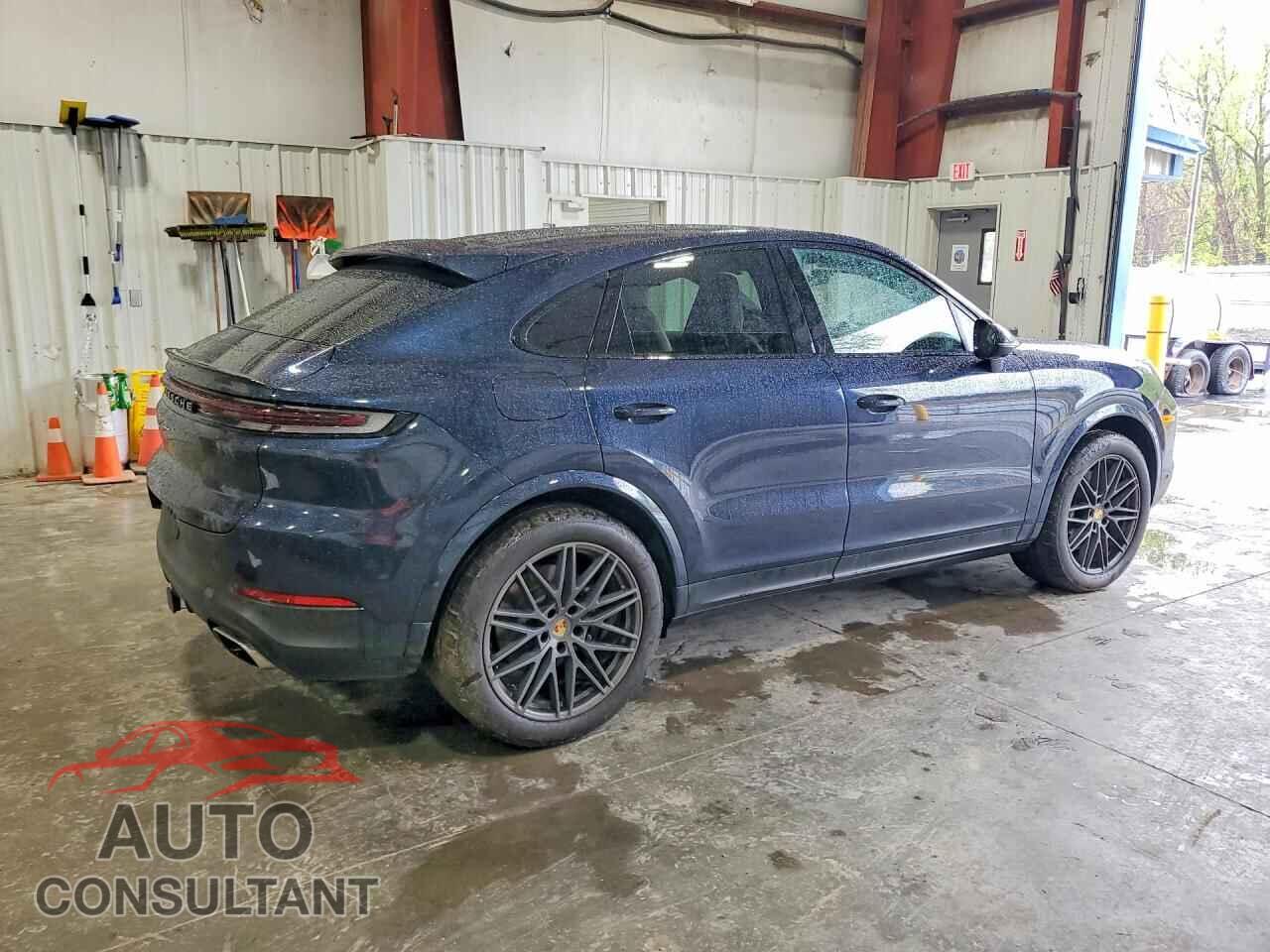 PORSCHE CAYENNE 2024 - WP1BA2AY8RDA55578