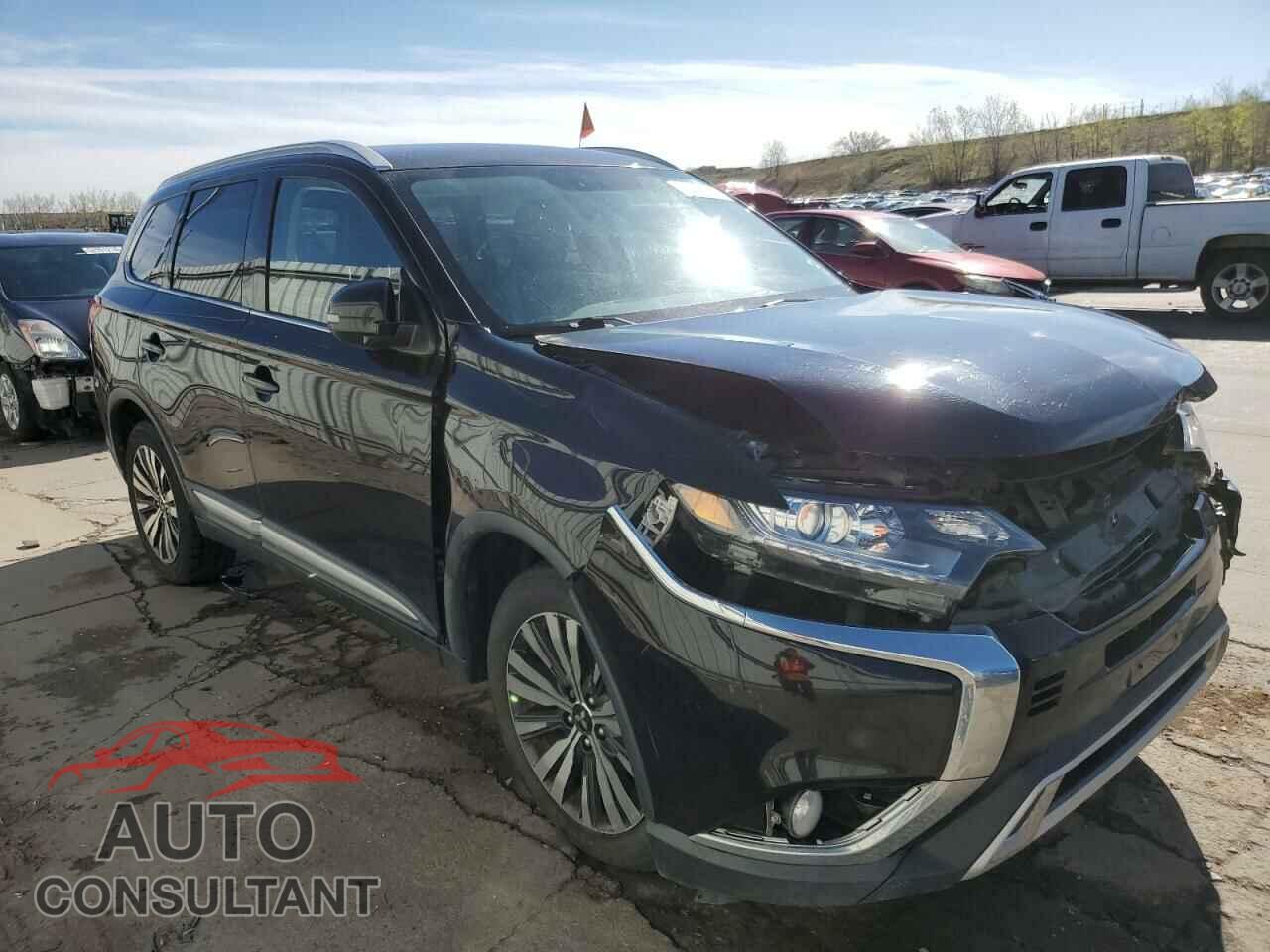 MITSUBISHI OUTLANDER 2019 - JA4AZ3A35KZ040944