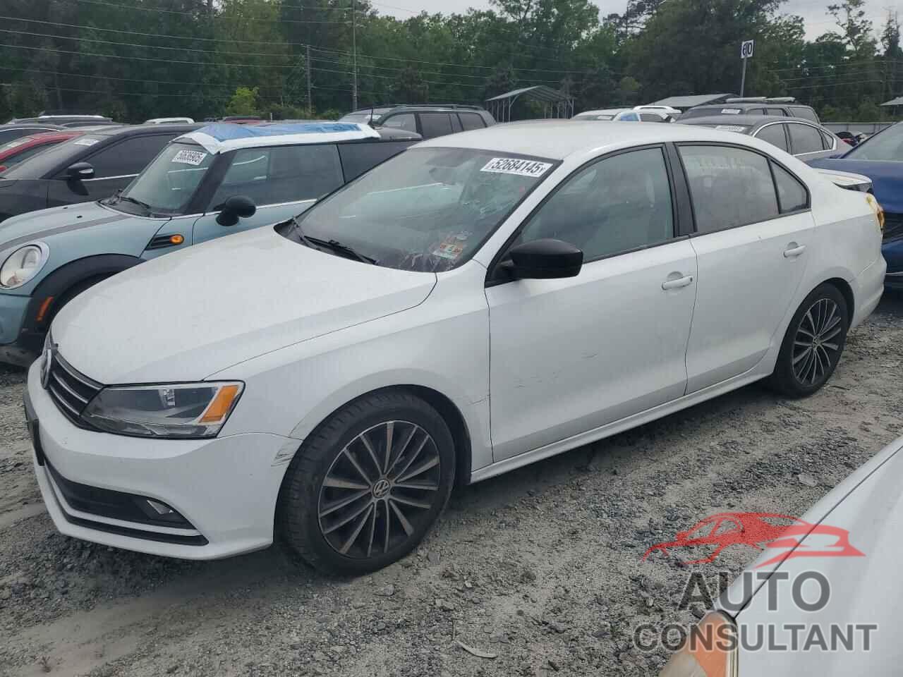 VOLKSWAGEN JETTA 2015 - 3VWD17AJ4FM328801