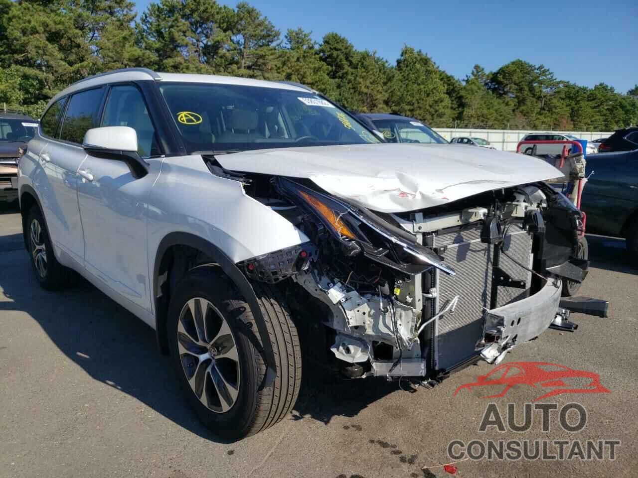 TOYOTA HIGHLANDER 2022 - 5TDHZRBH7NS566676