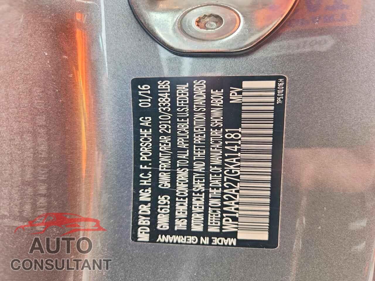 PORSCHE CAYENNE 2016 - WP1AA2A27GKA14181
