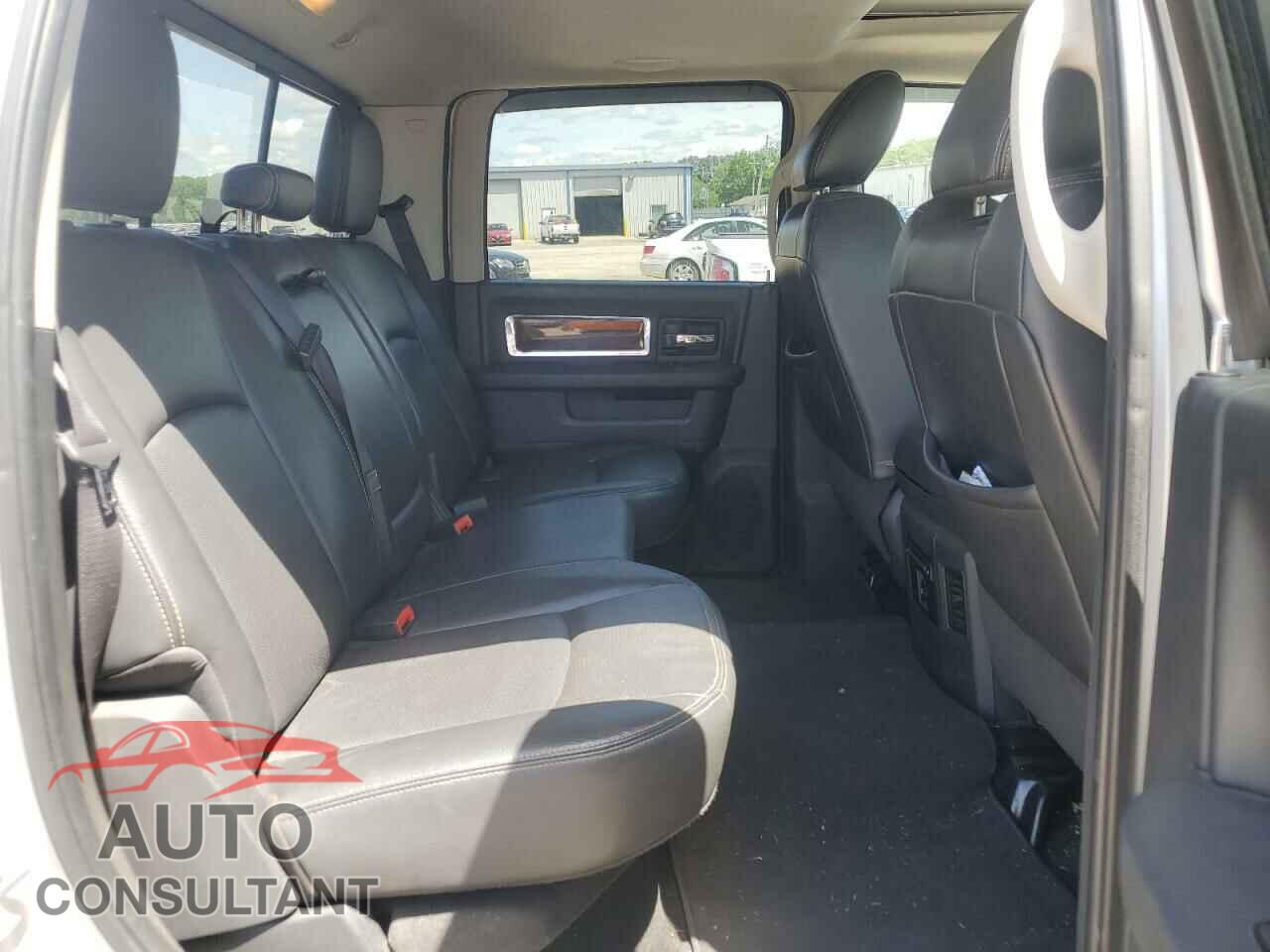 DODGE RAM 1500 2012 - 1C6RD7NT5CS109478