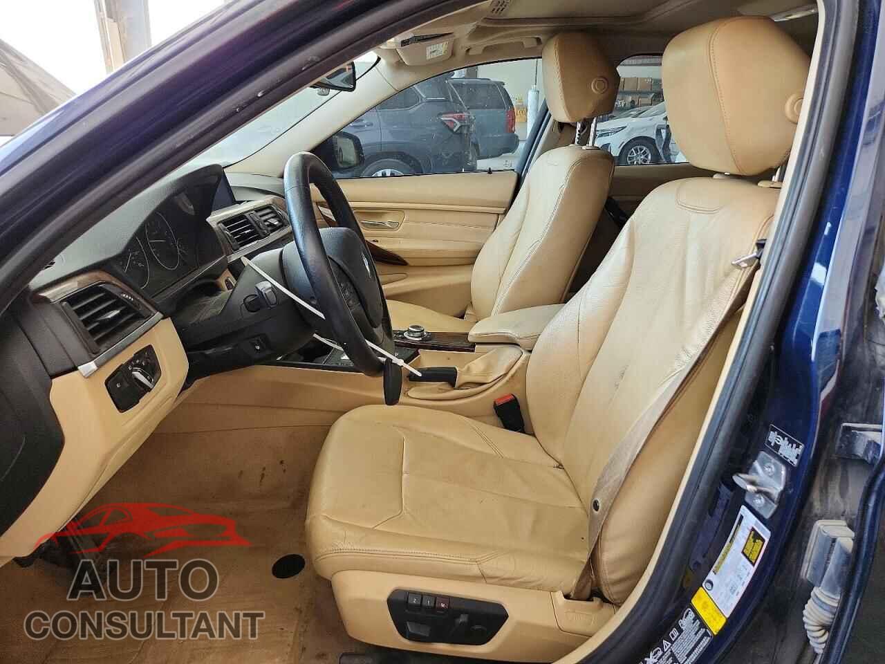 BMW 3 SERIES 2013 - WBA3B3C52DF536643