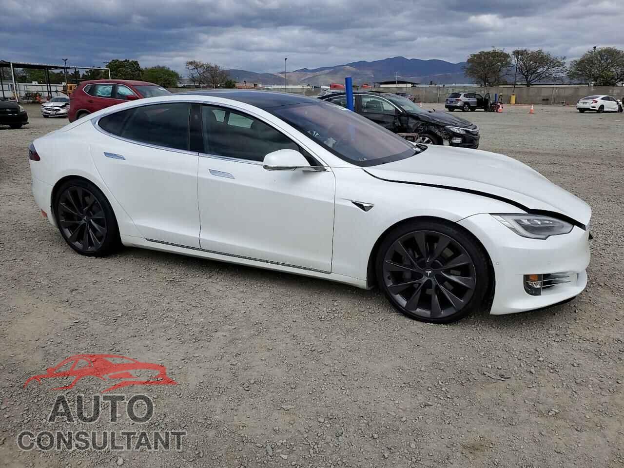 TESLA MODEL S 2020 - 5YJSA1E20LF364981