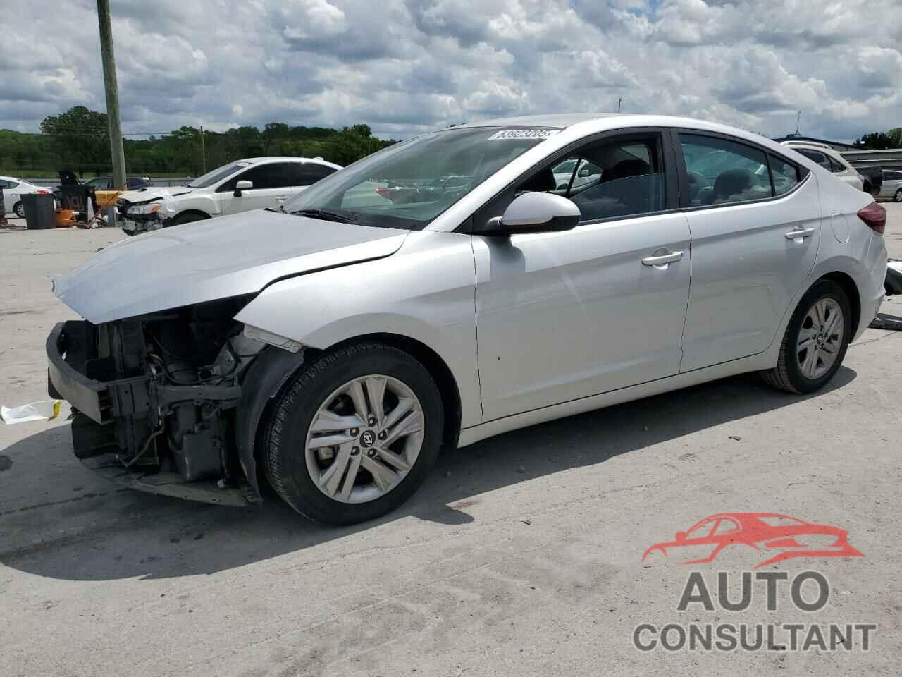 HYUNDAI ELANTRA 2019 - KMHD84LF3KU743776