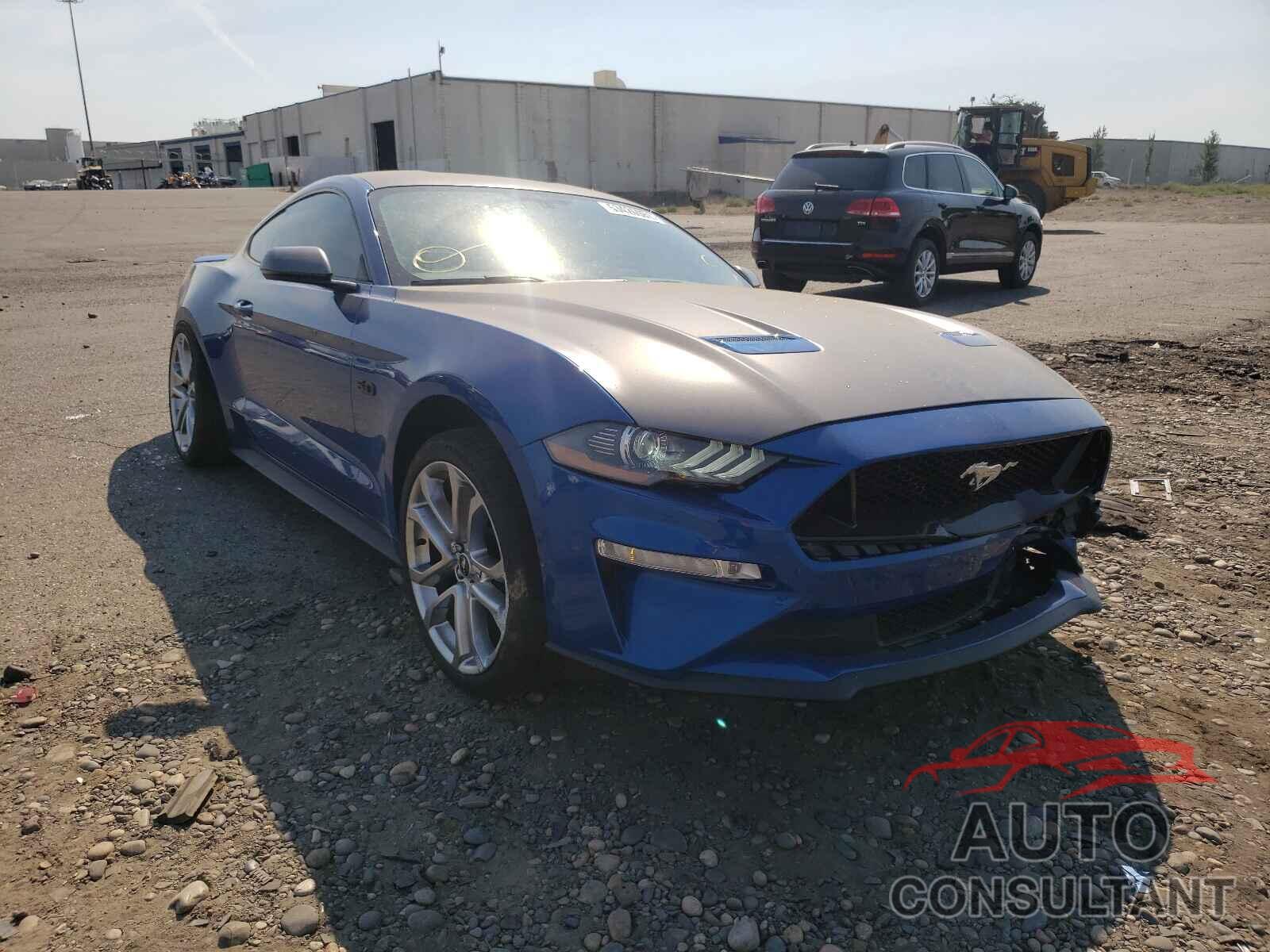 FORD MUSTANG 2018 - 1FA6P8CF3J5185627