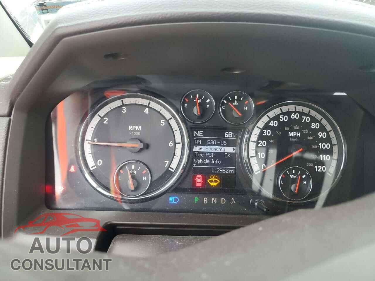 DODGE RAM 1500 2012 - 1C6RD7NT0CS341311