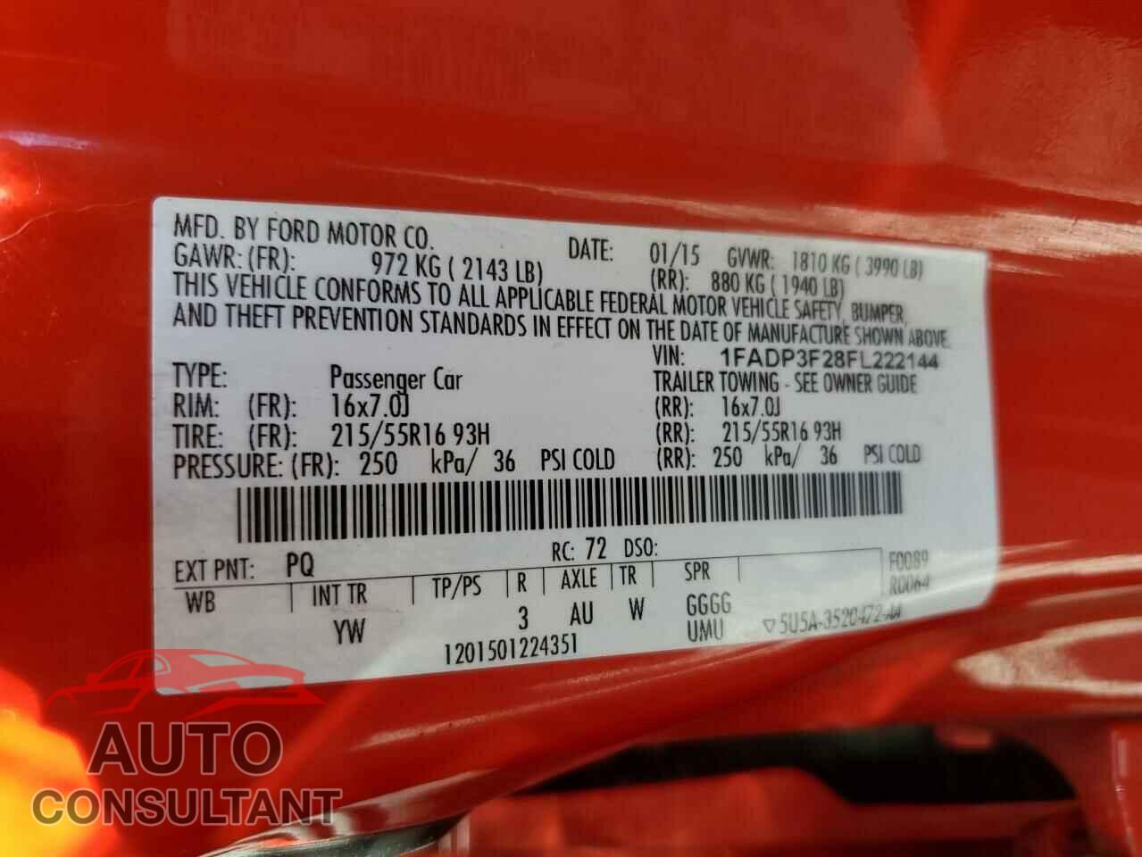 FORD FOCUS 2015 - 1FADP3F28FL222144