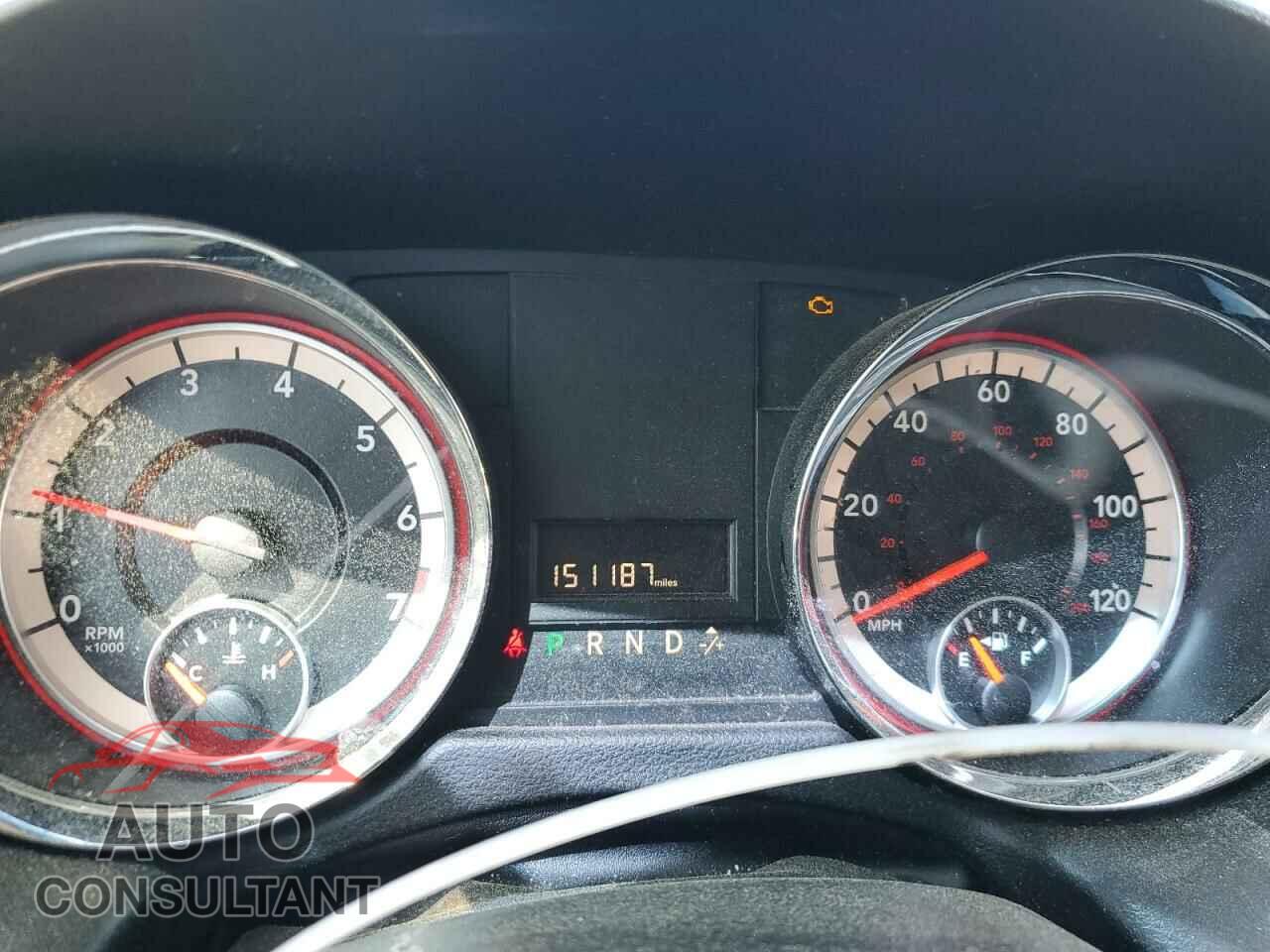 DODGE CARAVAN 2015 - 2C4RDGBG8FR648442