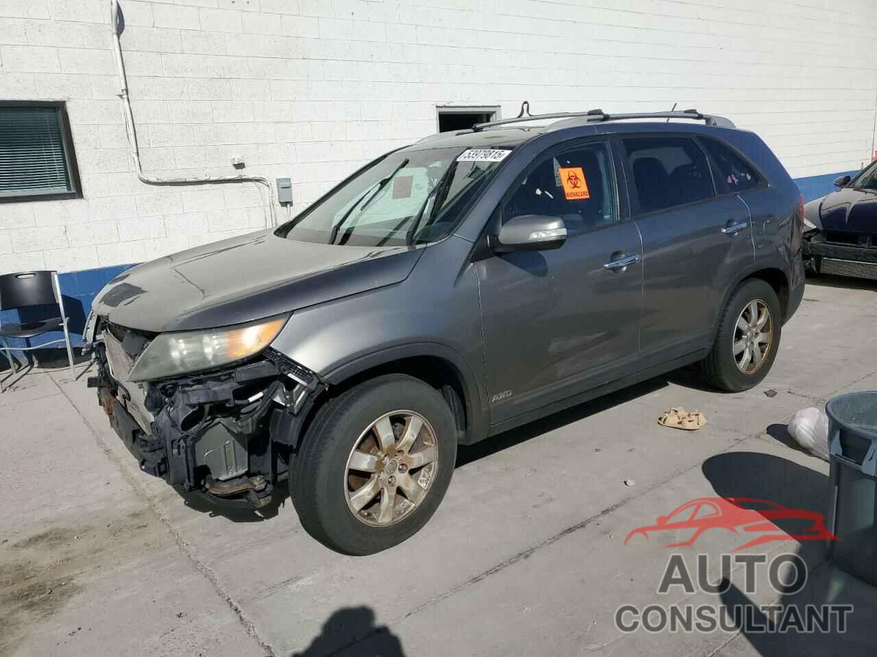 KIA SORENTO 2013 - 5XYKTDA29DG310509