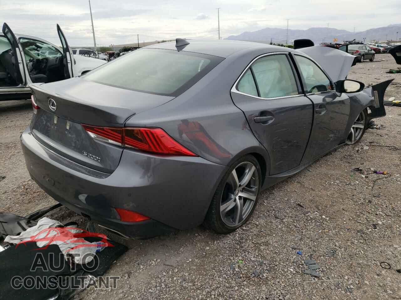 LEXUS IS 2017 - JTHBA1D29H5042333