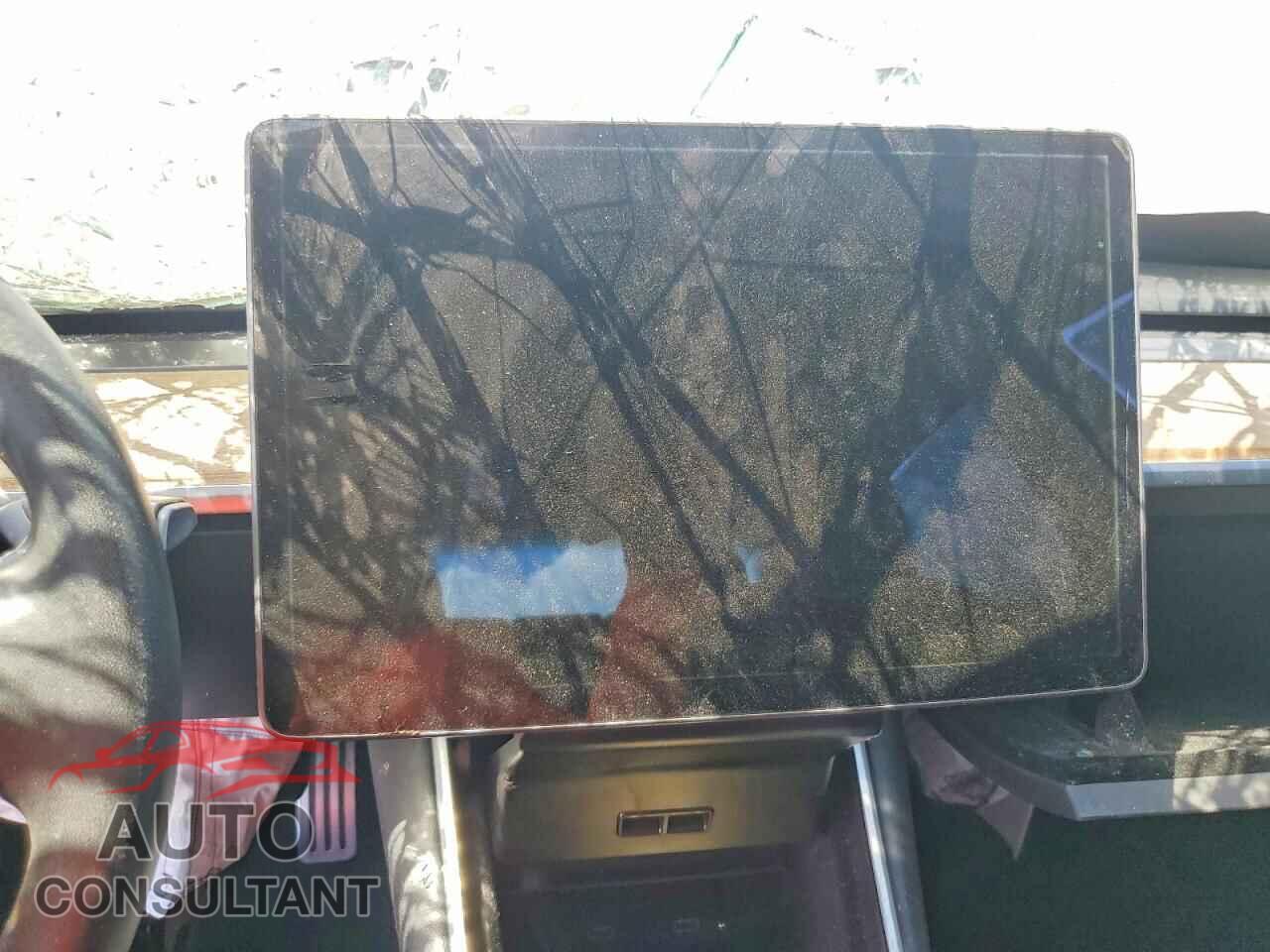 TESLA MODEL 3 2019 - 5YJ3E1EA4KF484622