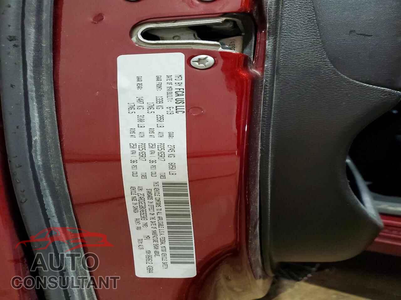 DODGE CARAVAN 2019 - 2C4RDGEG8KR692303