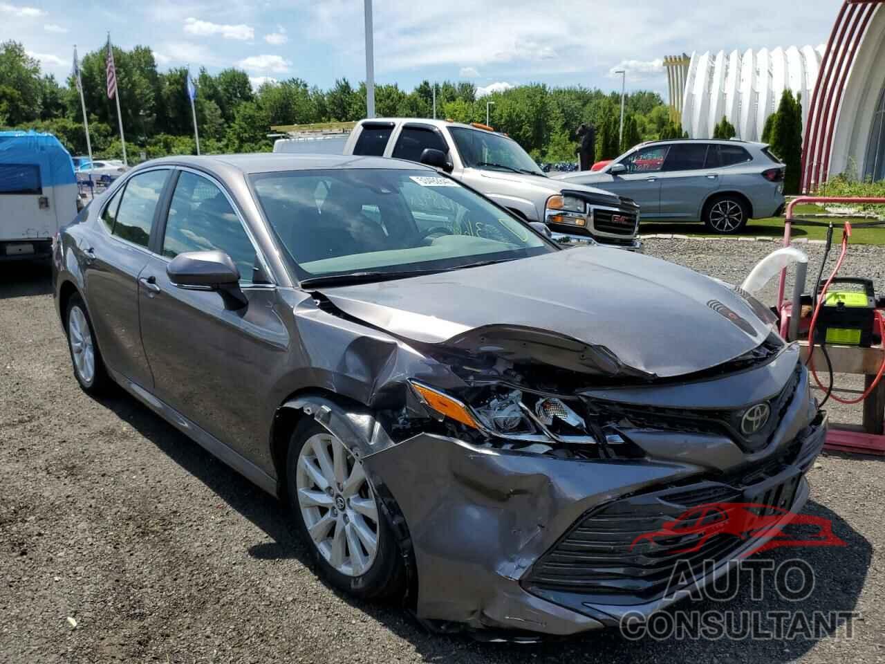 TOYOTA CAMRY 2019 - 4T1B11HK0KU680801
