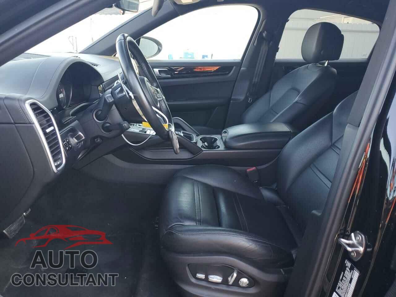 PORSCHE CAYENNE 2020 - WP1BB2AY7LDA57018