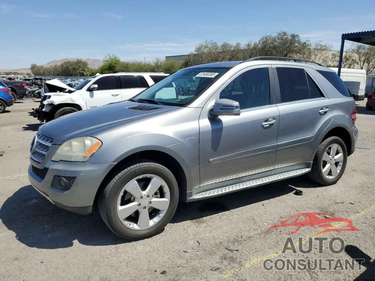 MERCEDES-BENZ M-CLASS 2011 - 4JGBB8GBXBA705079