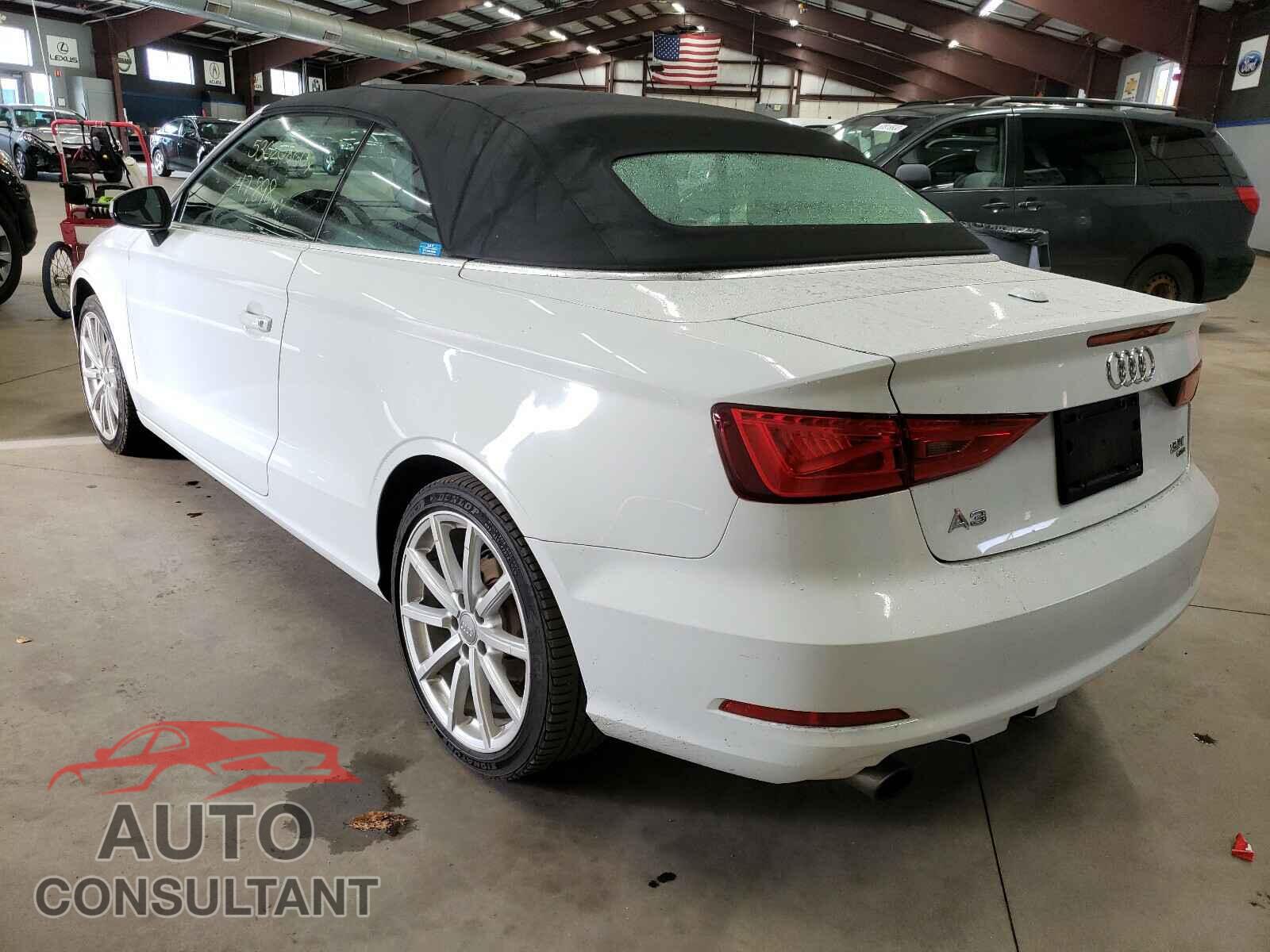 AUDI A3 2015 - WAU3FLFF8F1049102