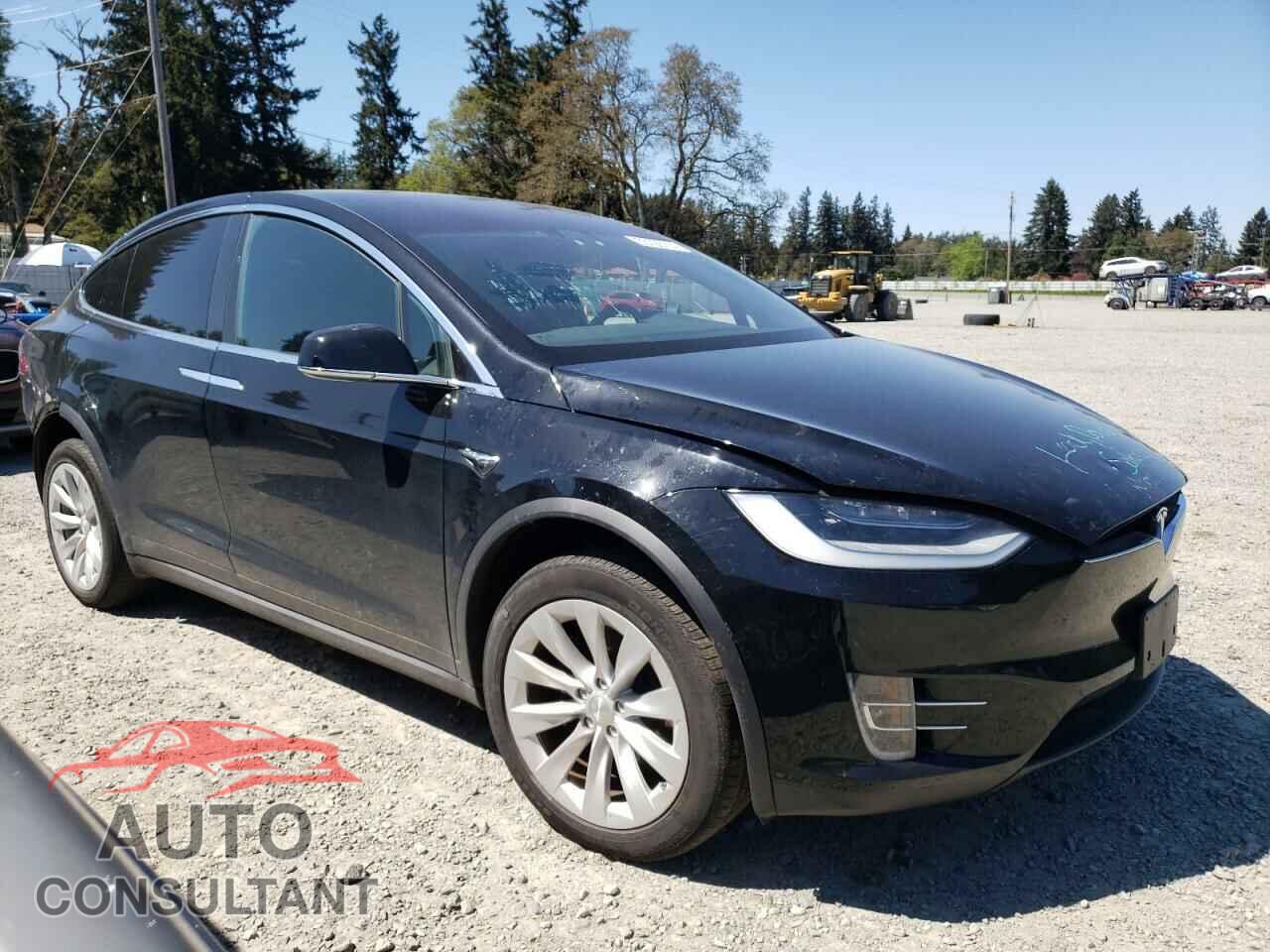 TESLA MODEL X 2020 - 5YJXCDE21LF304368
