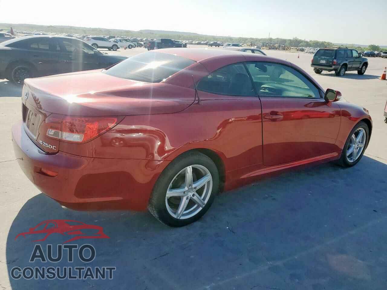 LEXUS IS 2011 - JTHFF2C27B2515827
