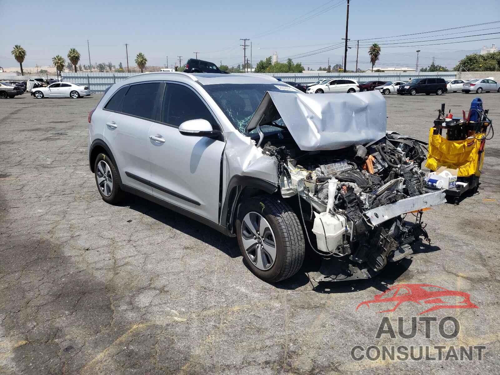 KIA NIRO 2017 - KNDCC3LC2H5053308