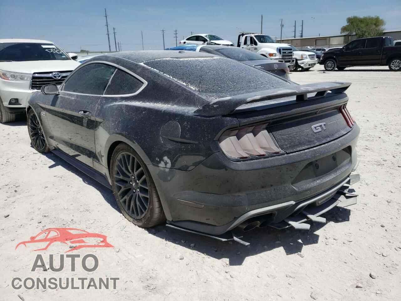 FORD MUSTANG 2019 - 1FA6P8CF5K5111899