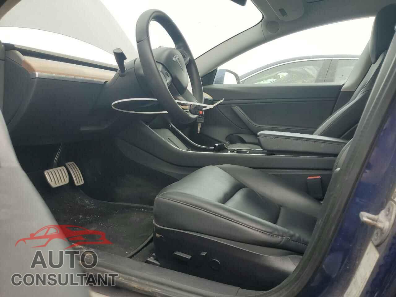 TESLA MODEL 3 2020 - 5YJ3E1EC2LF669481