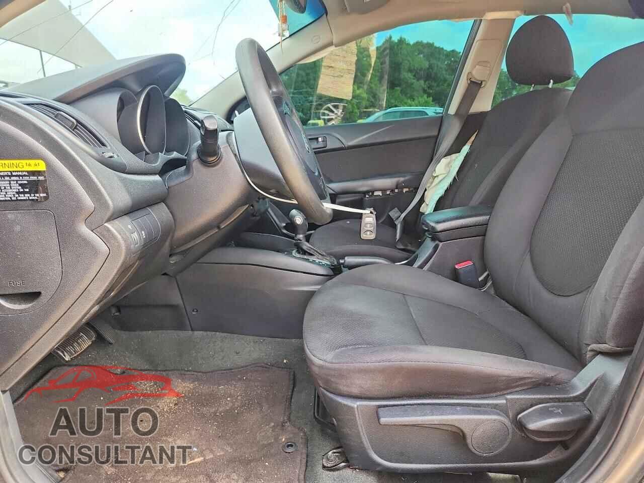 KIA FORTE 2012 - KNAFU4A29C5558178
