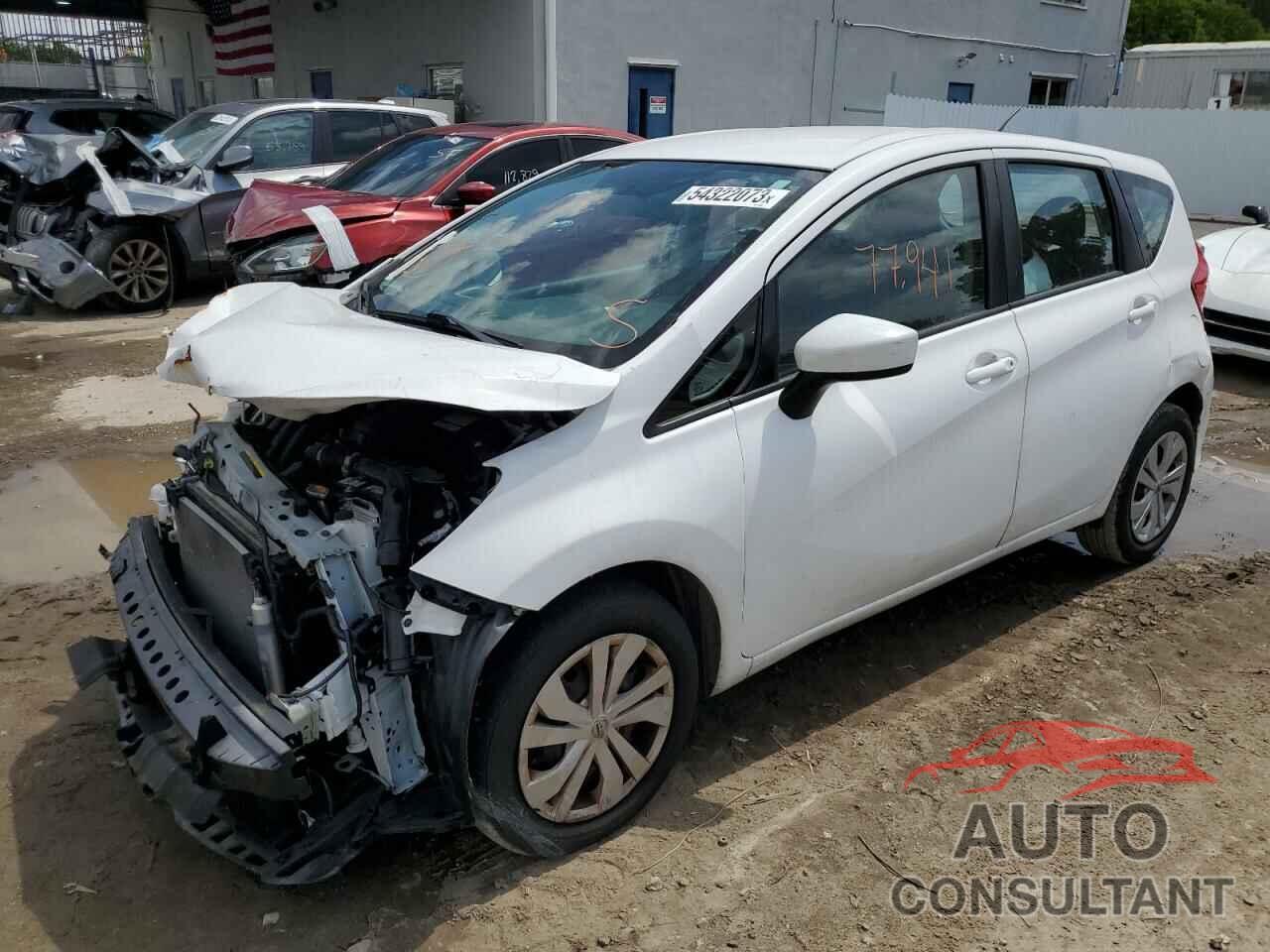 NISSAN VERSA 2018 - 3N1CE2CP9JL370003