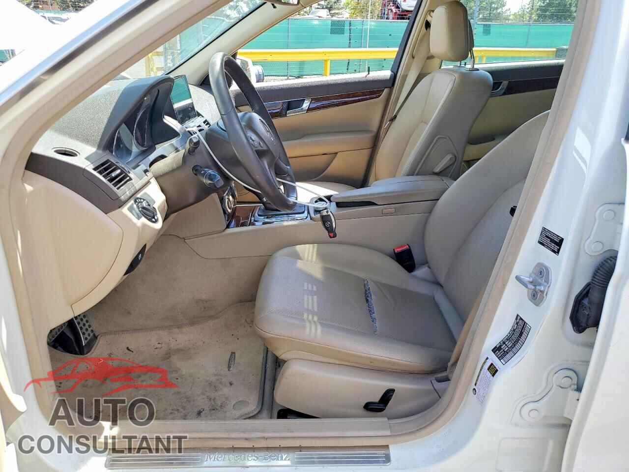 MERCEDES-BENZ C-CLASS 2010 - WDDGF5EB2AF360721