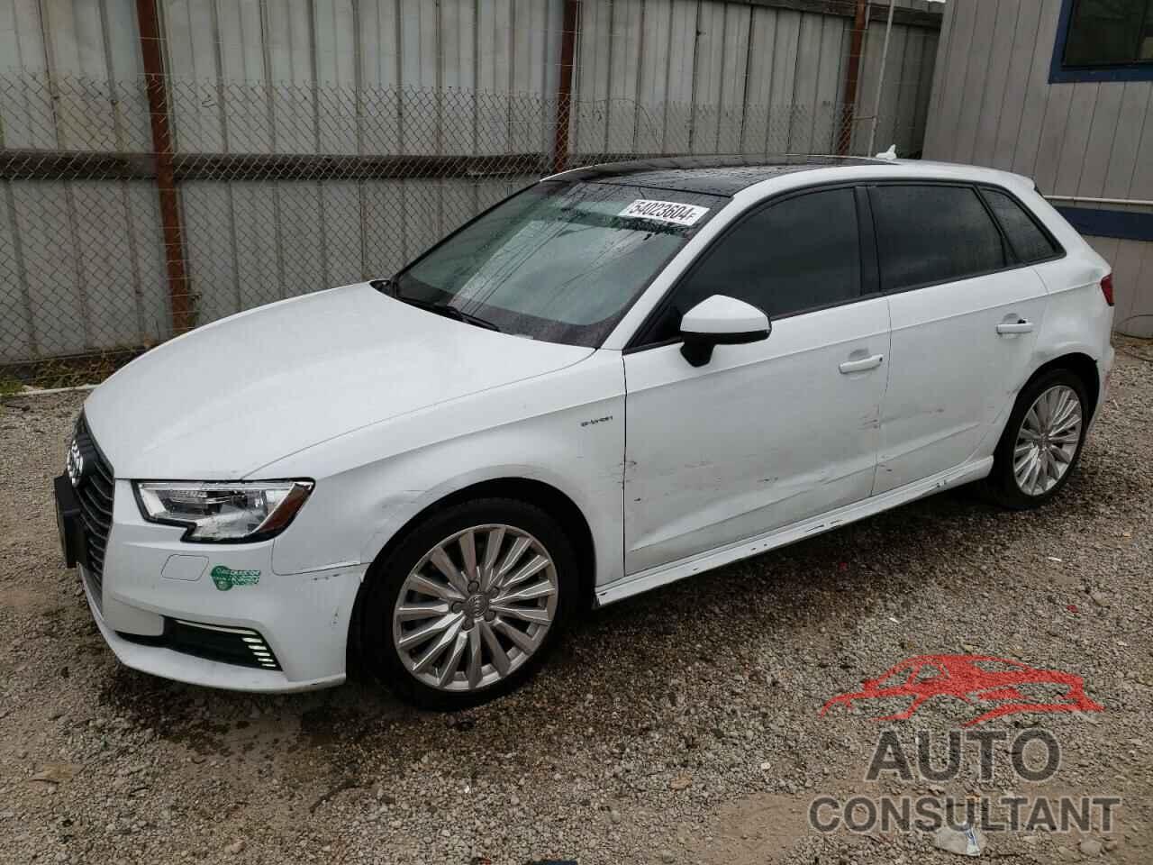 AUDI A3 2017 - WAUUPBFF4HA054280