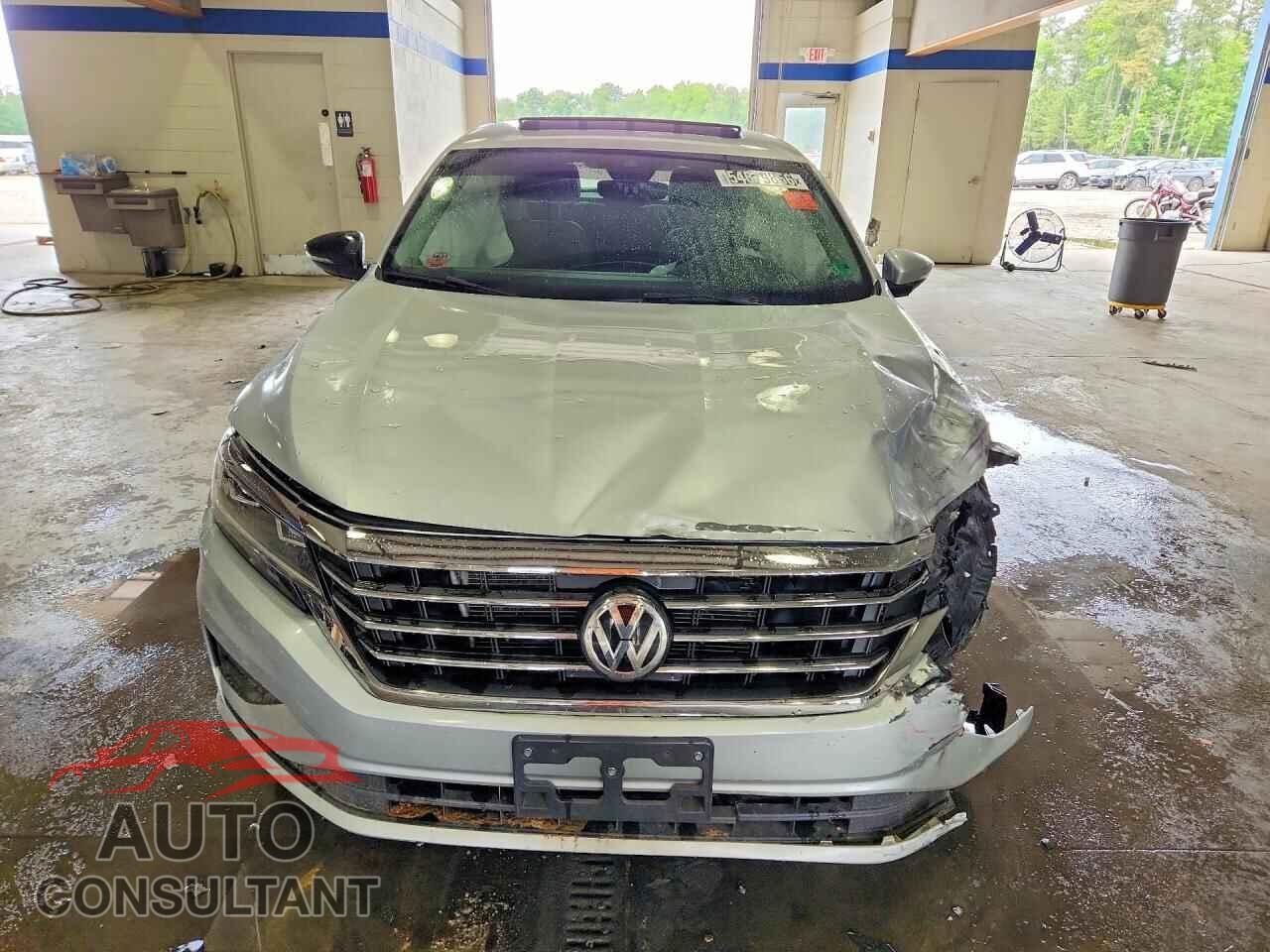 VOLKSWAGEN PASSAT 2021 - 1VWSA7A3XMC007207