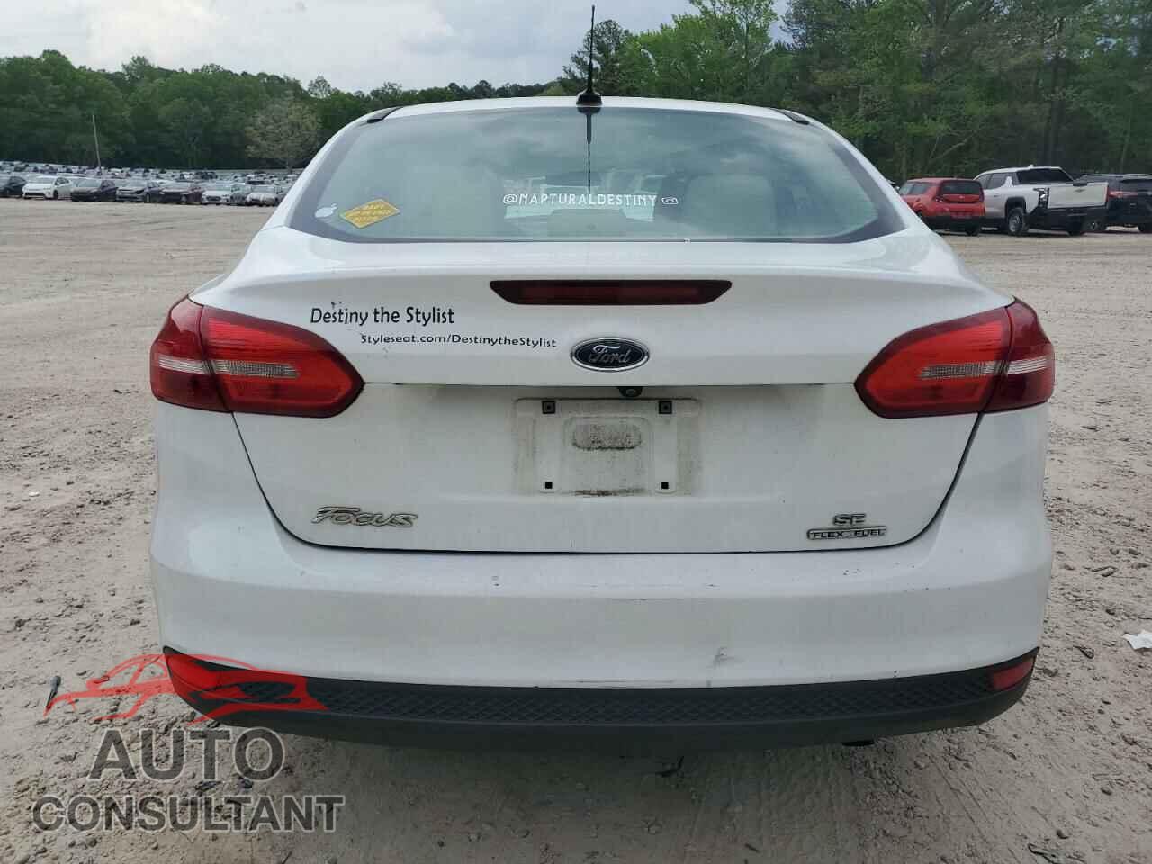 FORD FOCUS 2016 - 1FADP3F26GL369418