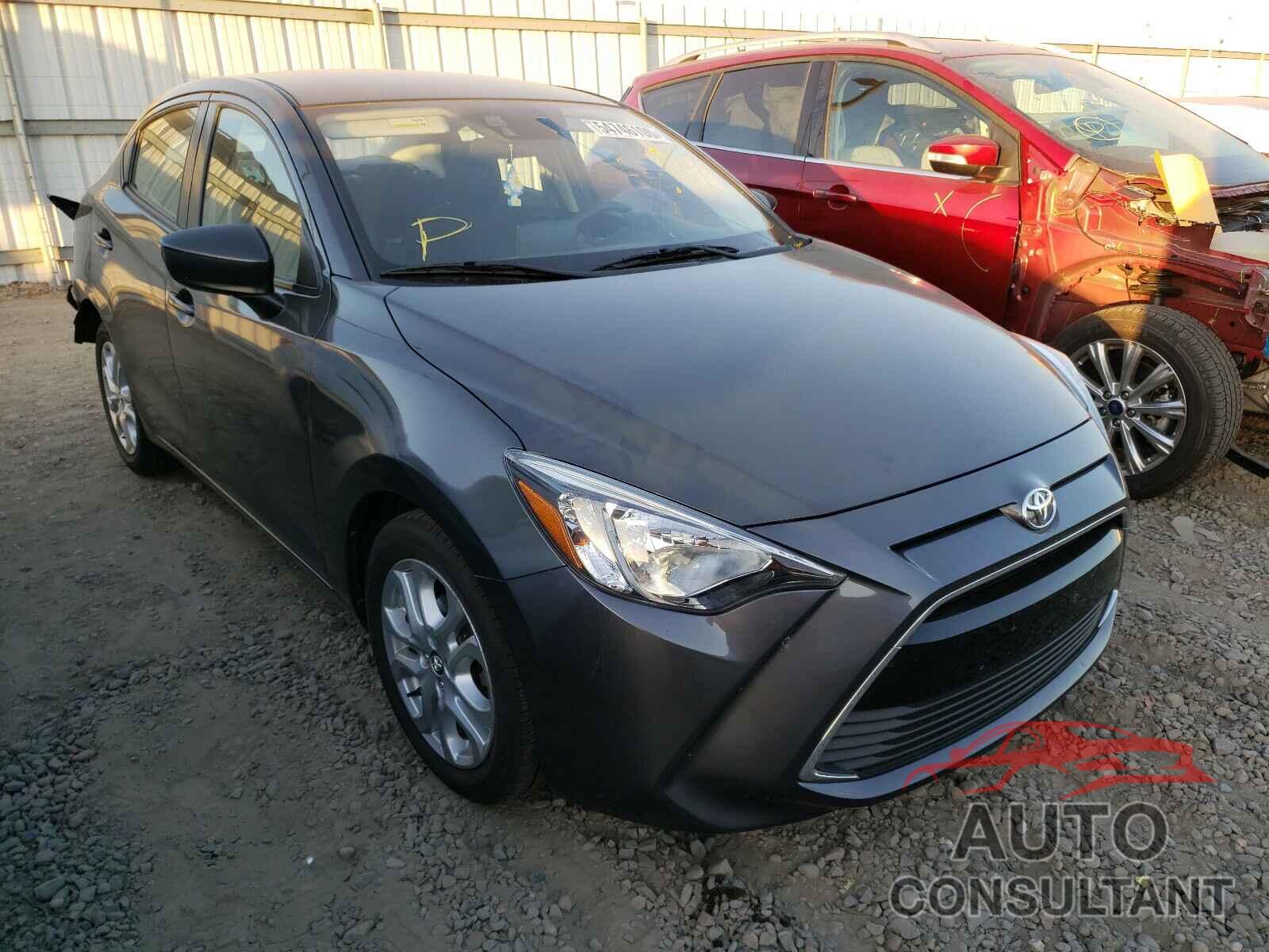 TOYOTA YARIS 2018 - 3MYDLBYV9JY310662