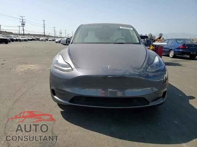 TESLA MODEL Y 2023 - 7SAYGDEE9PF875571