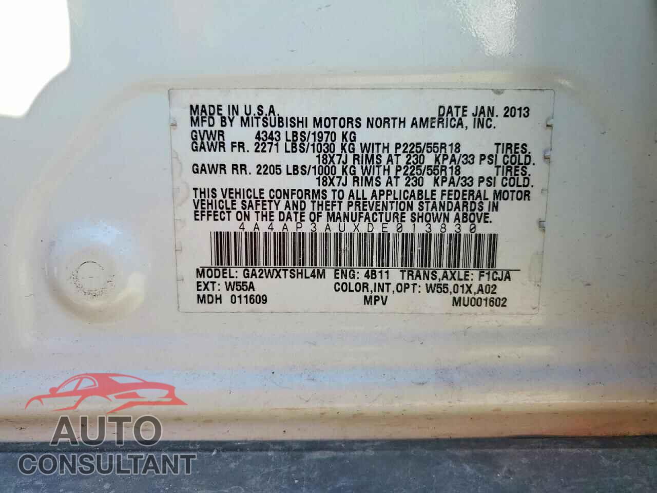 MITSUBISHI OUTLANDER 2013 - 4A4AP3AUXDE013830